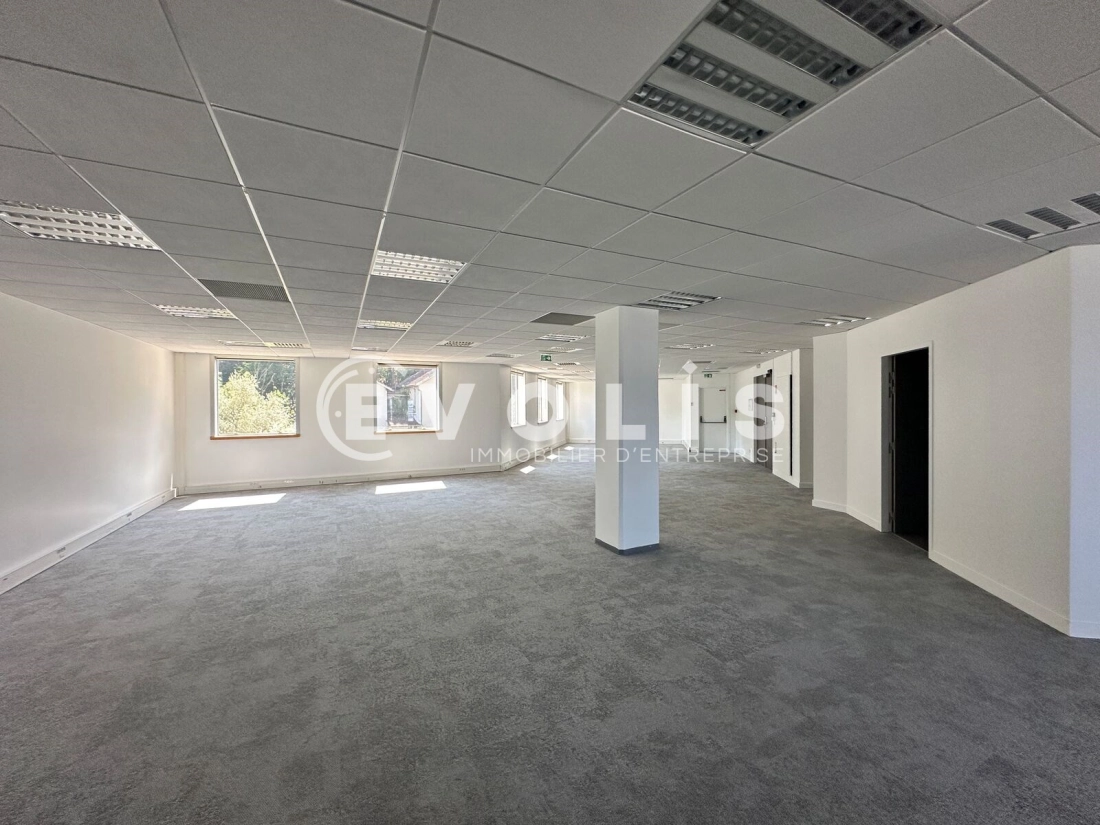 Photo 8 – location bureaux	SEVRES (92310)