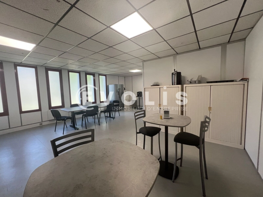 Photo 8 – location bureaux	LES ULIS (91940)