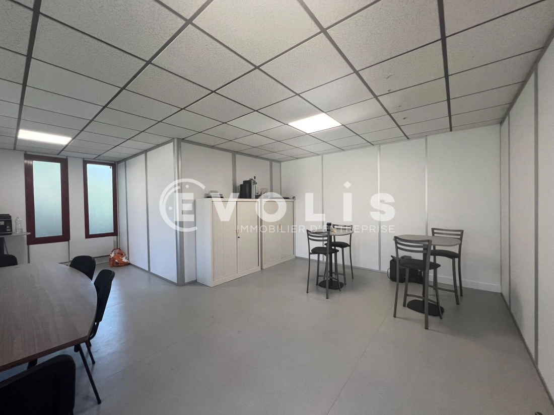 Photo 6 – location bureaux	LES ULIS (91940)
