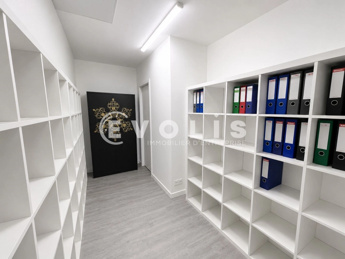 Photo 8 – vente Entrepôts / activités	VILLEURBANNE (69100)