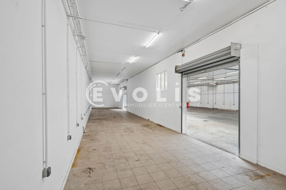 Photo 3 – location Entrepôts / activités	IVRY SUR SEINE (94200)