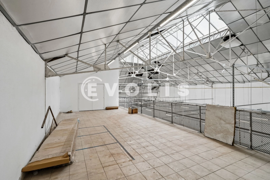 Photo 5 – location Entrepôts / activités	IVRY SUR SEINE (94200)