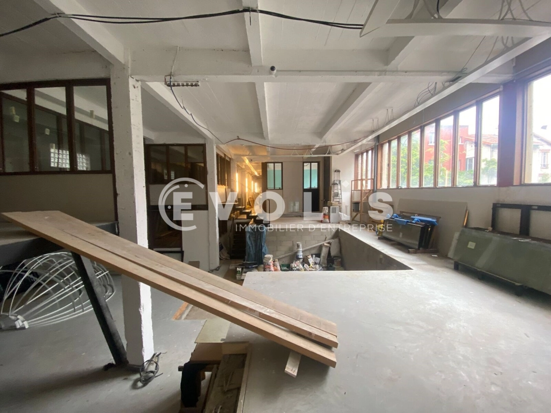 Photo 3 – vente Entrepôts / activités	MONTREUIL (93100)