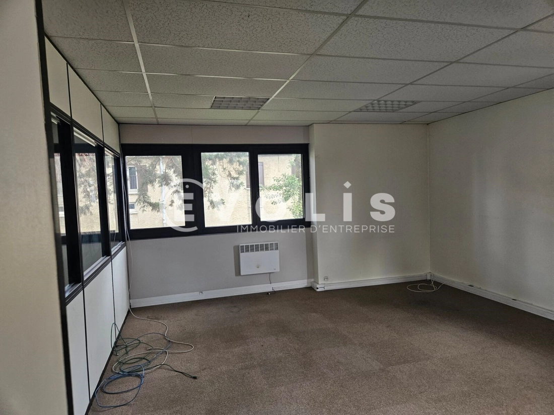 Photo 7 – location bureaux	LES ULIS (91940)