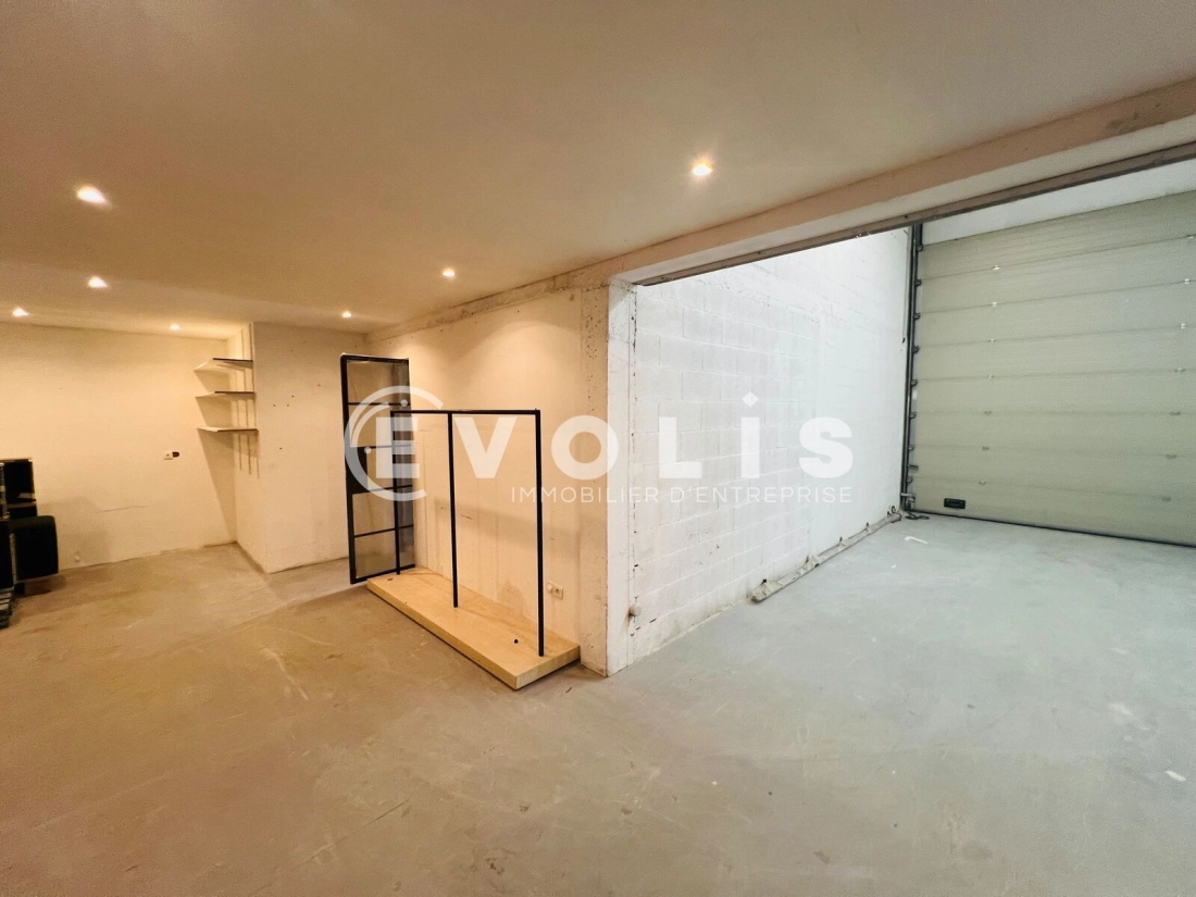 Photo 4 – vente Entrepôts / activités	MOISSY CRAMAYEL (77550)
