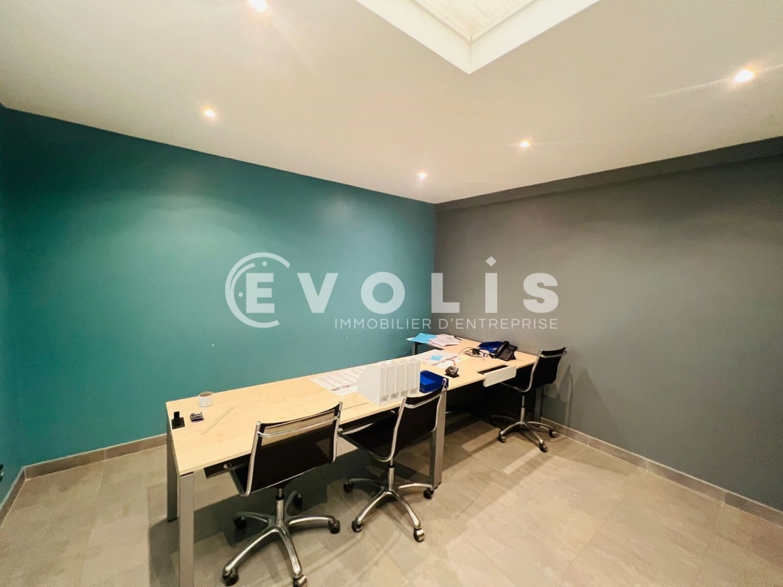 Photo 7 – vente Entrepôts / activités	MOISSY CRAMAYEL (77550)