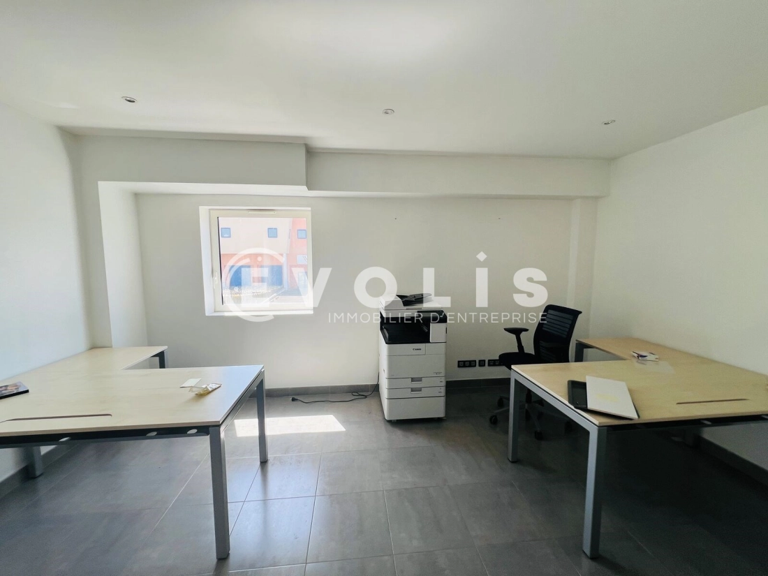 Photo 8 – vente Entrepôts / activités	MOISSY CRAMAYEL (77550)