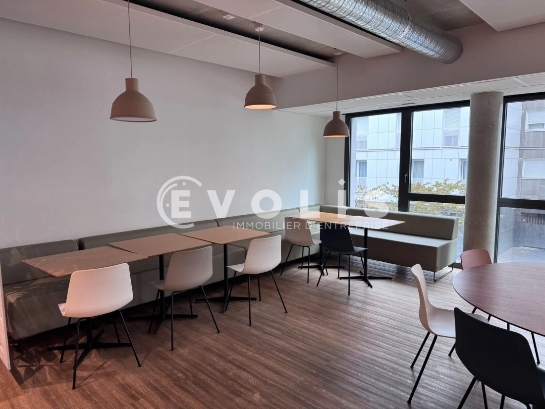 Photo 13 – location bureaux	LYON (69009)