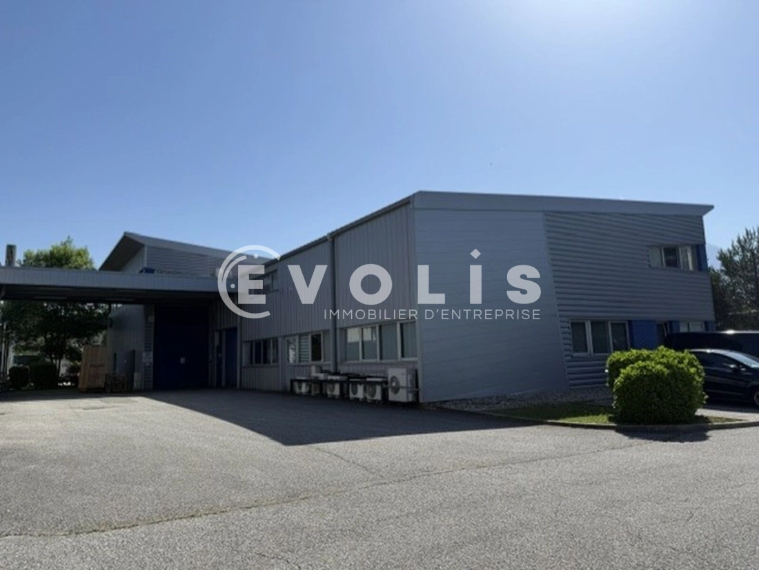 Photo 2 – location Entrepôts / activités	BERNIN (38190)