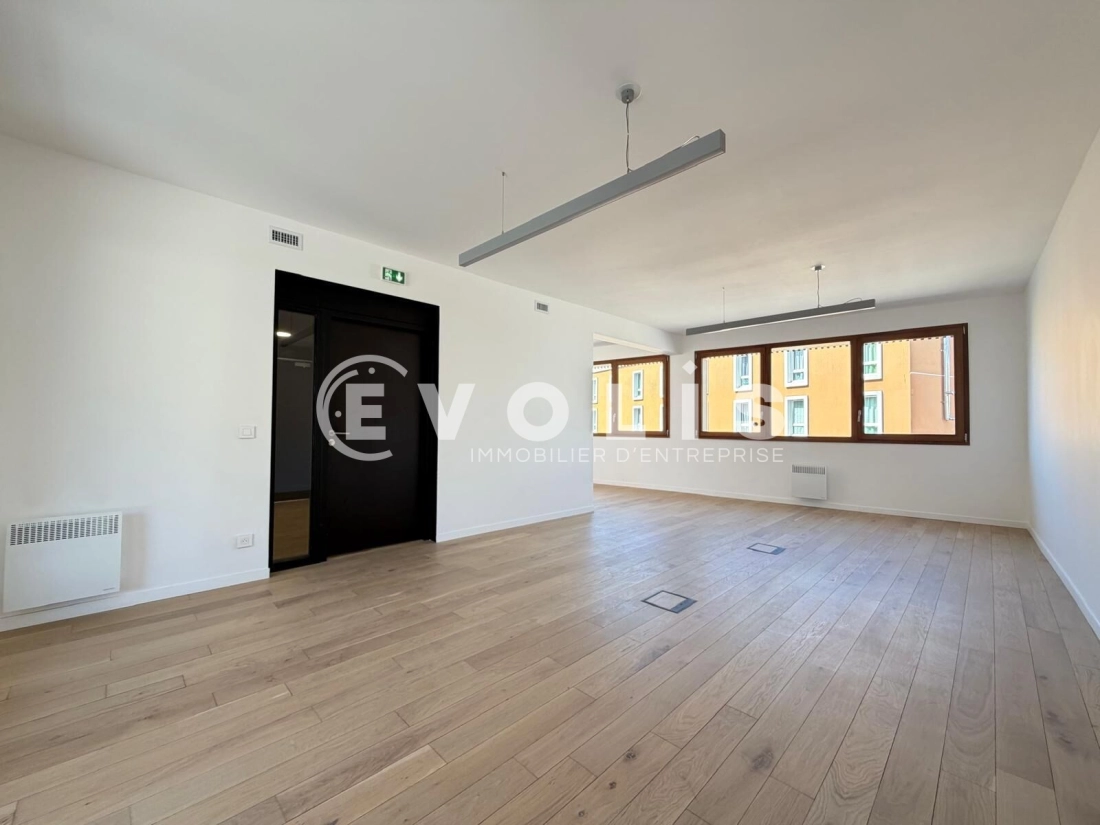 Photo 7 – location bureaux	IVRY SUR SEINE (94200)