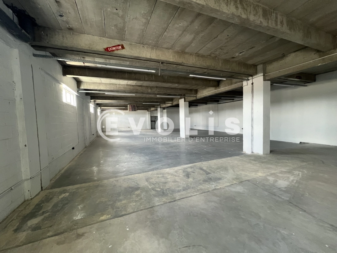 Photo 8 – location Entrepôts / activités	ROSNY SOUS BOIS (93110)