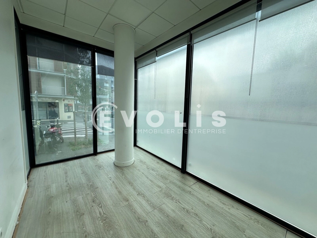 Photo 8 – location Locaux commerciaux	GENTILLY (94250)