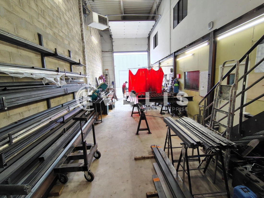 Photo 4 – location Entrepôts / activités	VILLENEUVE SAINT GEORGES (94190)