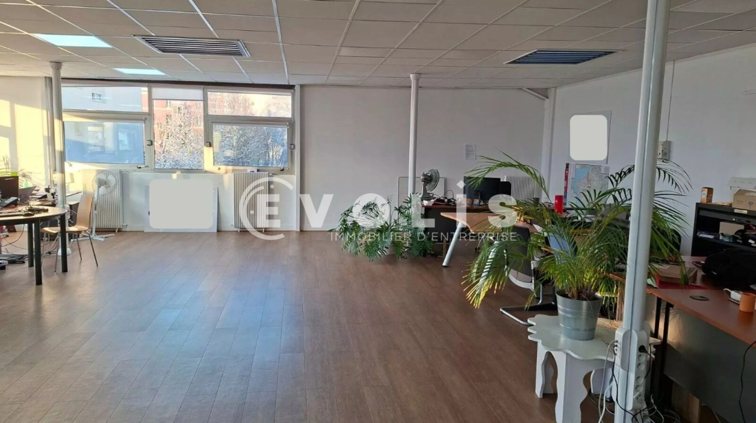 Photo 2 – location Coworking	MONTREUIL (93100)