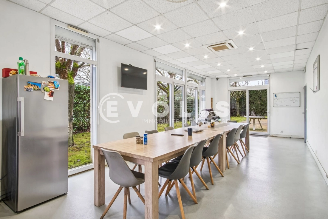 Photo 14 – location bureaux	BAILLY ROMAINVILLIERS (77700)