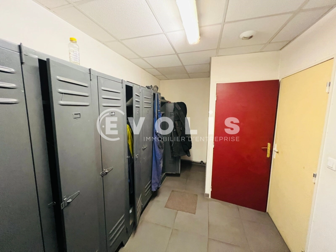 Photo 10 – location Entrepôts / activités	SAINT PIERRE DU PERRAY (91280)