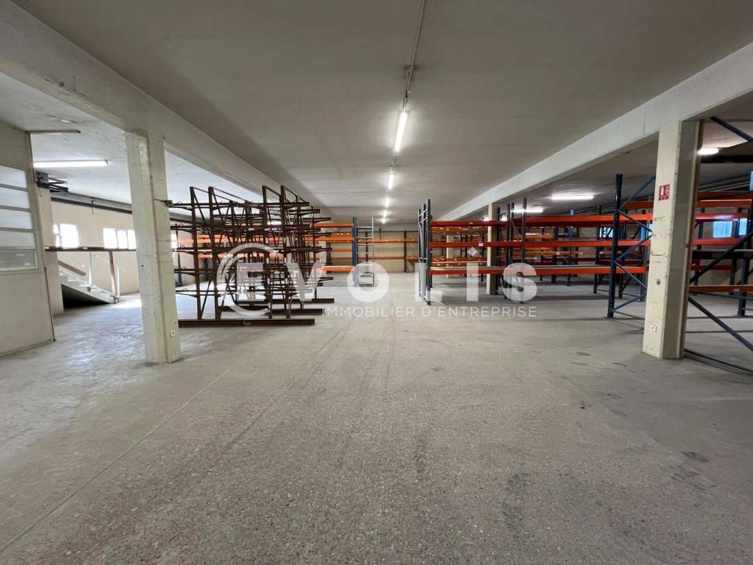 Photo 8 – location Entrepôts / activités	BELLEVILLE-EN-BEAUJOLAIS (69220)