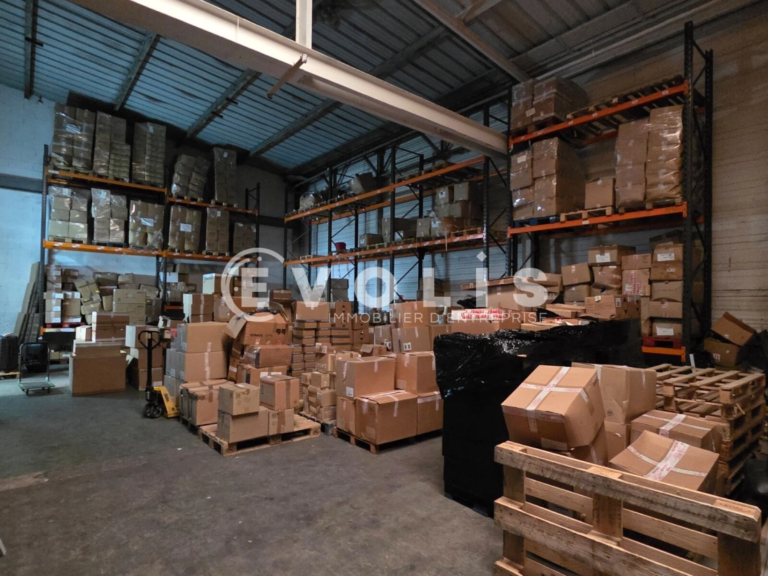 Photo 3 – vente Entrepôts / activités	CHOISY LE ROI (94600)