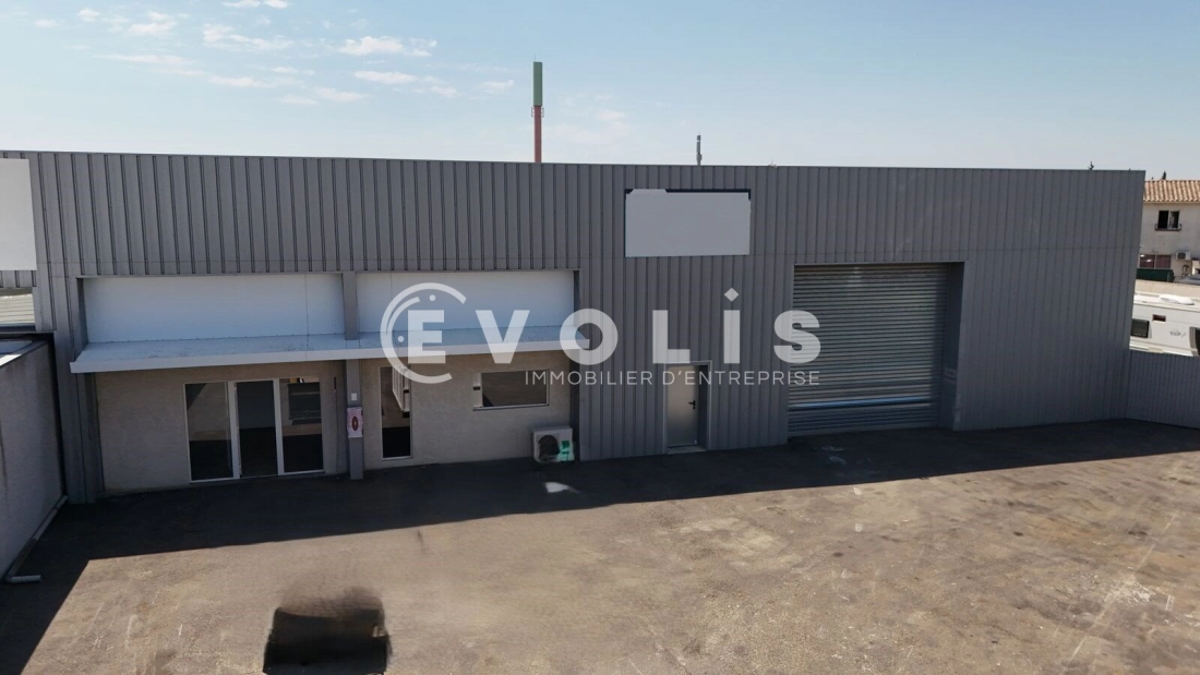 Photo 1 – location Entrepôts / activités	SORGUES (84700)
