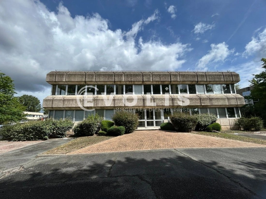 Photo 1 – vente bureaux	BRUGES (33520)
