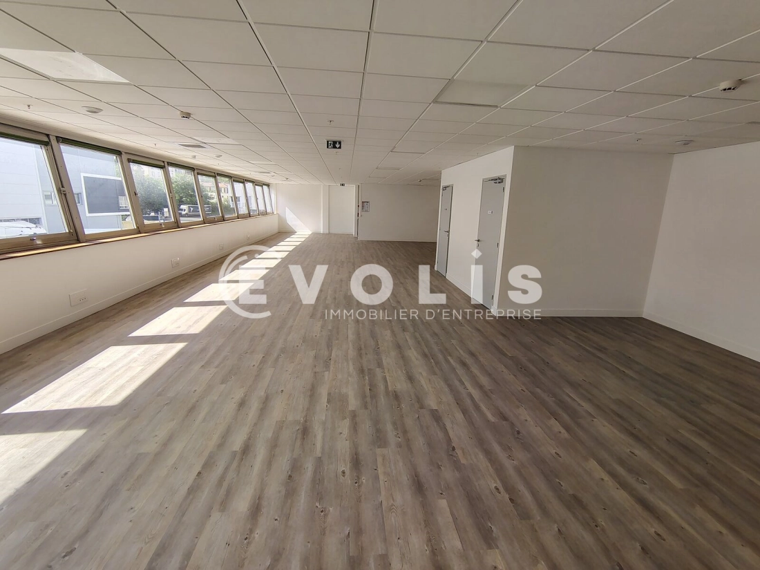 Photo 6 – location Entrepôts / activités	ROSNY SOUS BOIS (93110)