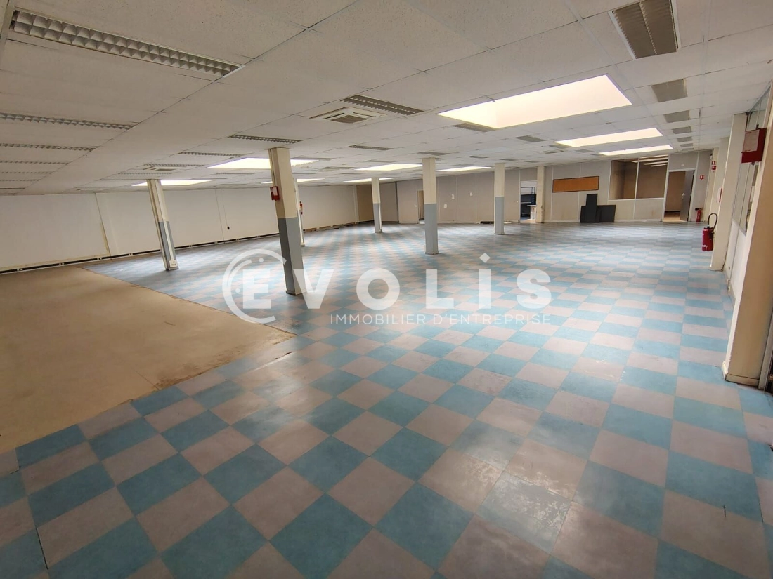 Photo 2 – location Entrepôts / activités	ALFORTVILLE (94140)