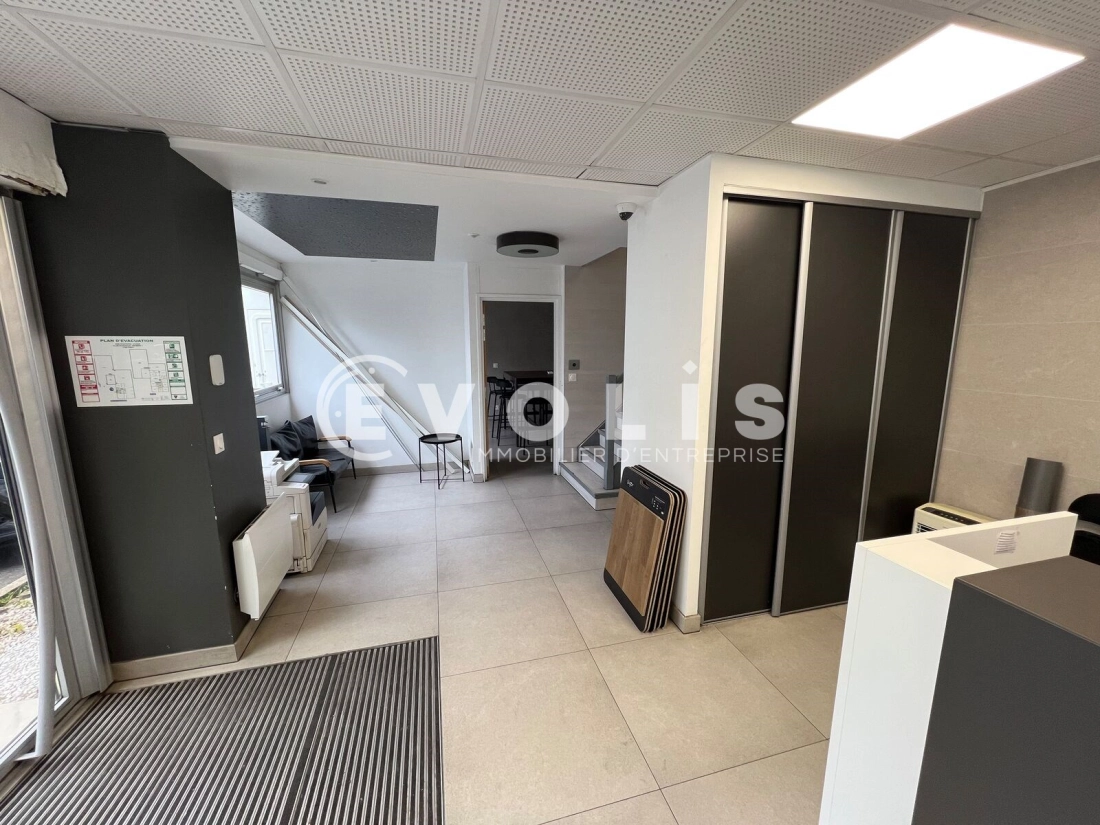 Photo 8 – vente Entrepôts / activités	TORCY (77200)
