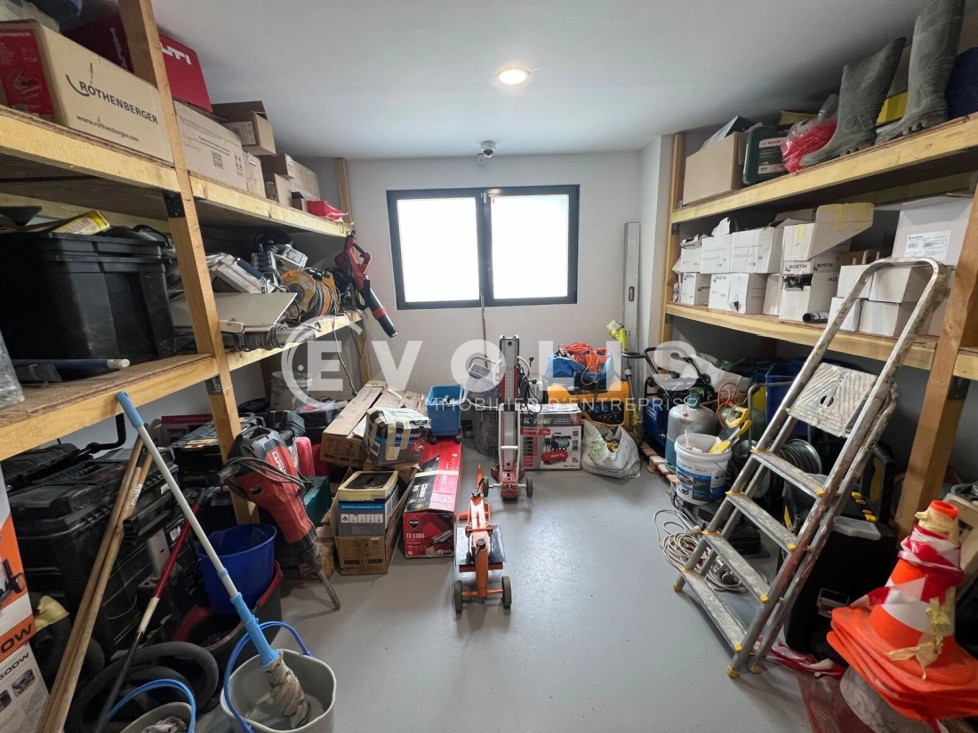 Photo 3 – vente Entrepôts / activités	SAVIGNY LE TEMPLE (77176)
