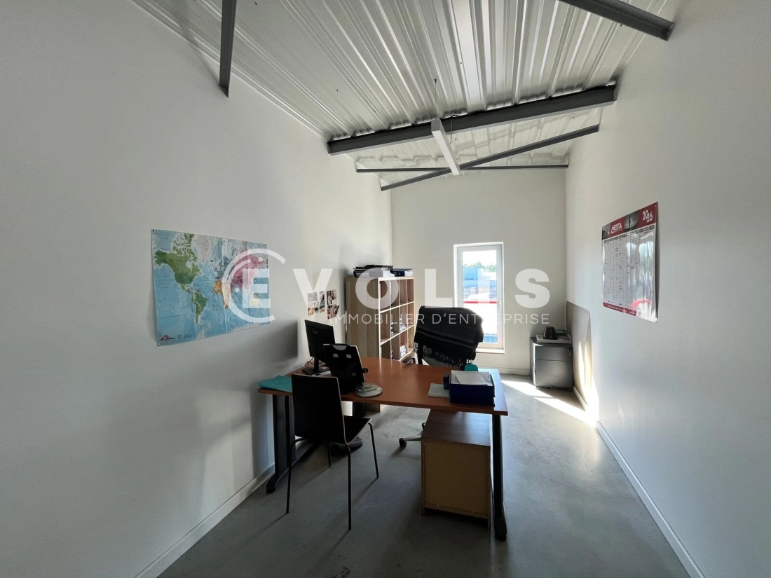 Photo 5 – location Entrepôts / activités	CESTAS (33610)