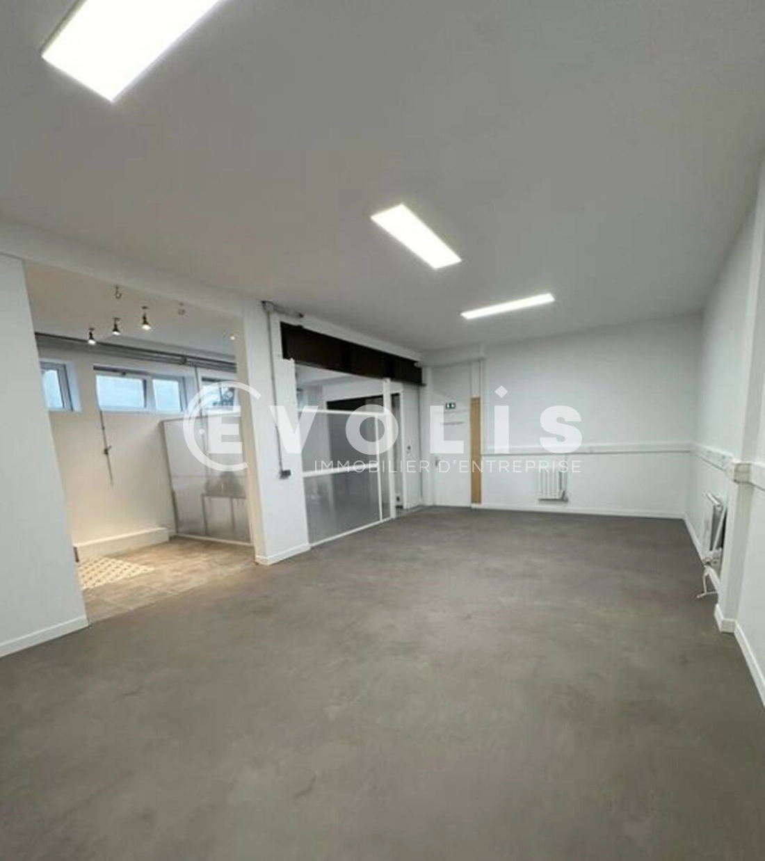 Photo 1 – location bureaux	ORLY (94310)