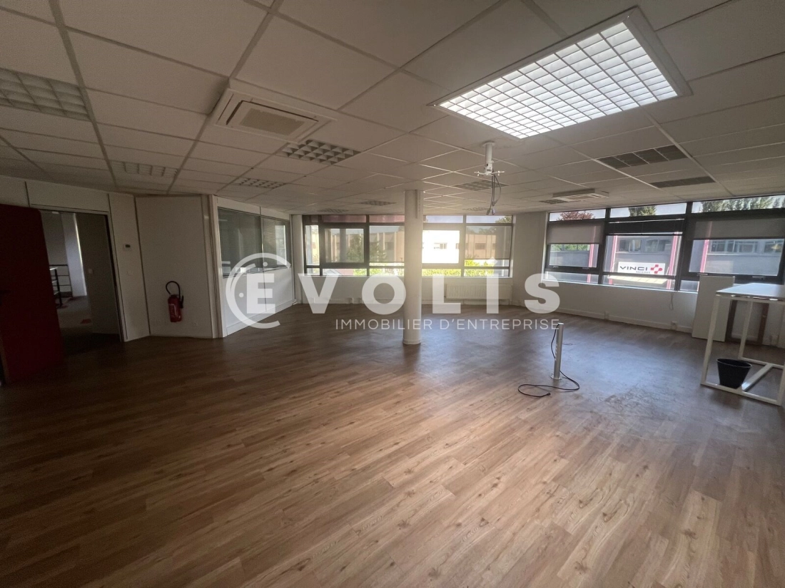 Photo 4 – location bureaux	NEUILLY PLAISANCE (93360)