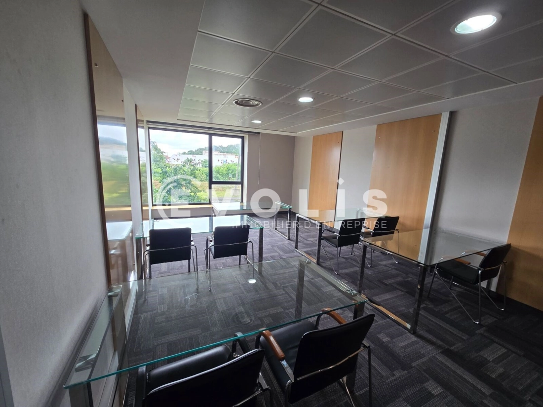 Photo 9 – location bureaux	EVRY COURCOURONNES (91000)