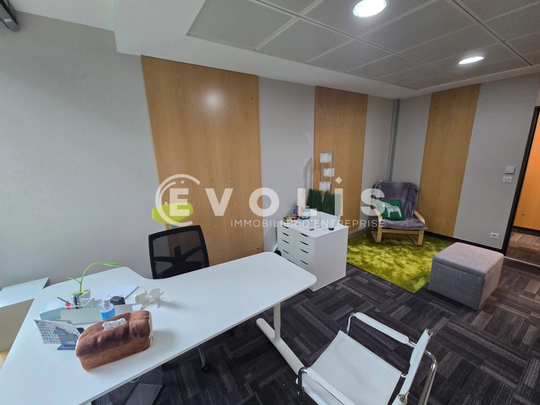 Photo 13 – location bureaux	EVRY COURCOURONNES (91000)