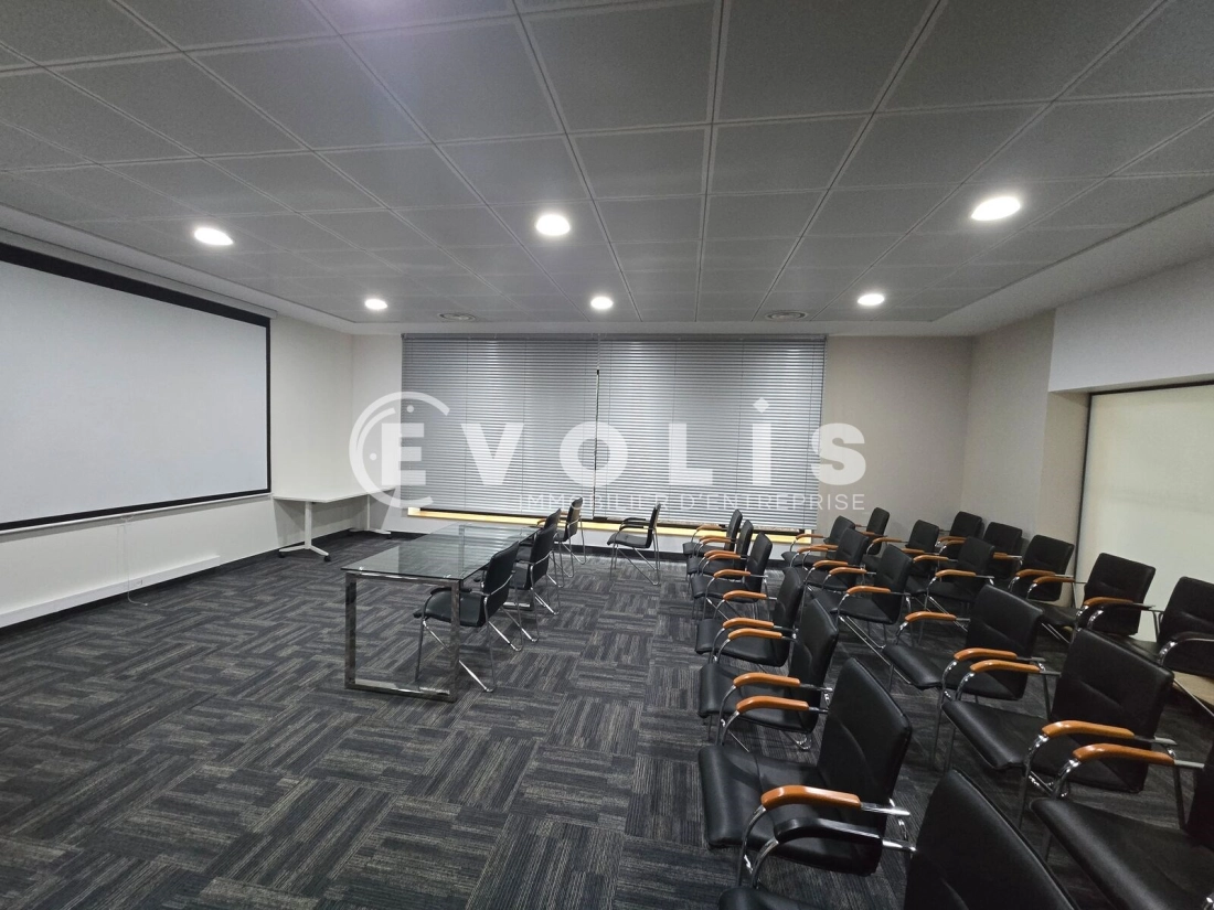 Photo 15 – location bureaux	EVRY COURCOURONNES (91000)