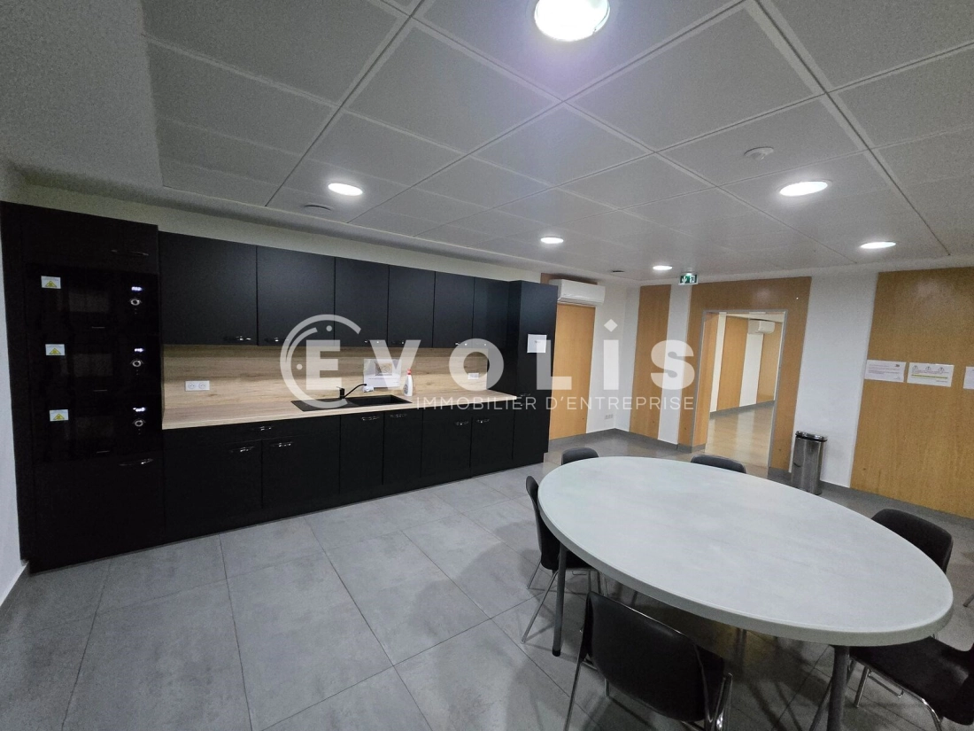 Photo 15 – location bureaux	EVRY COURCOURONNES (91000)
