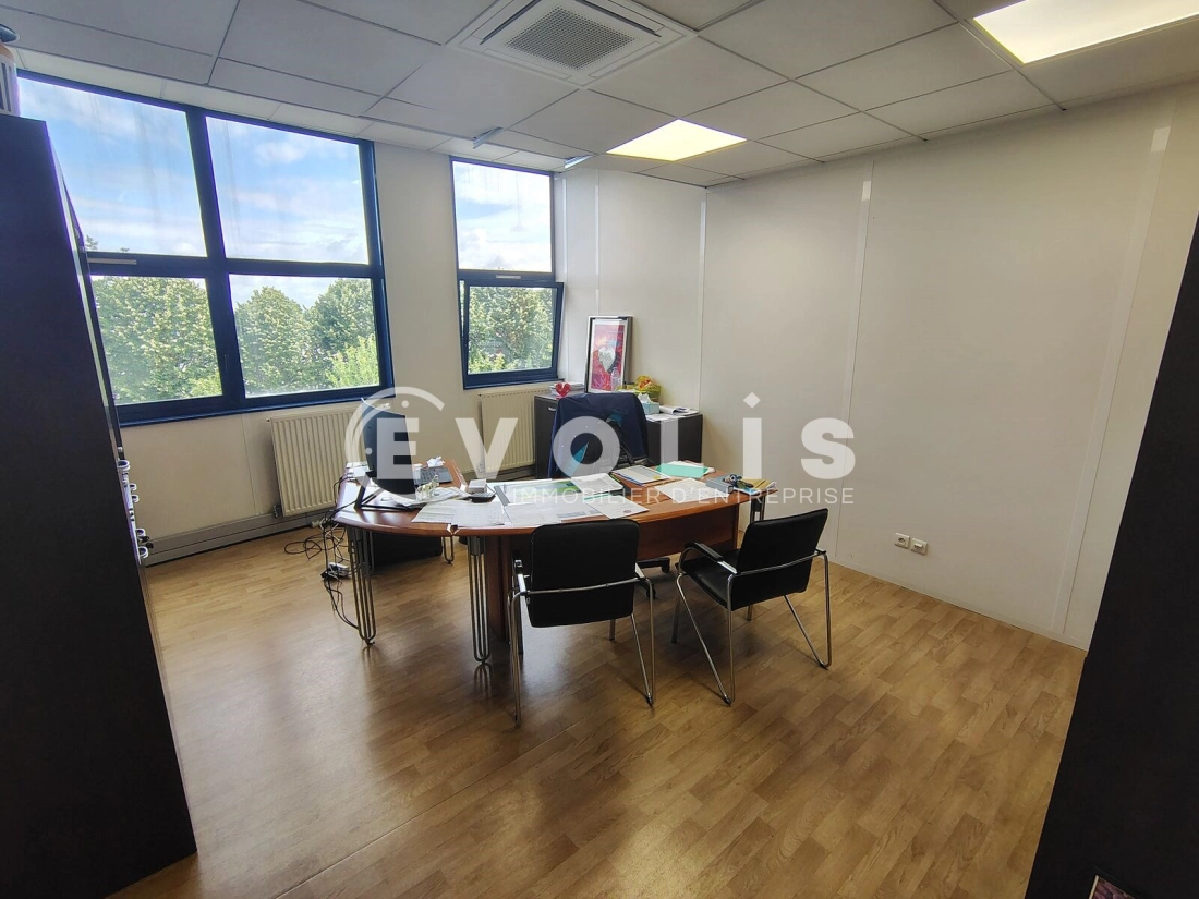 Photo 7 – location Entrepôts / activités	VILLEMOMBLE (93250)