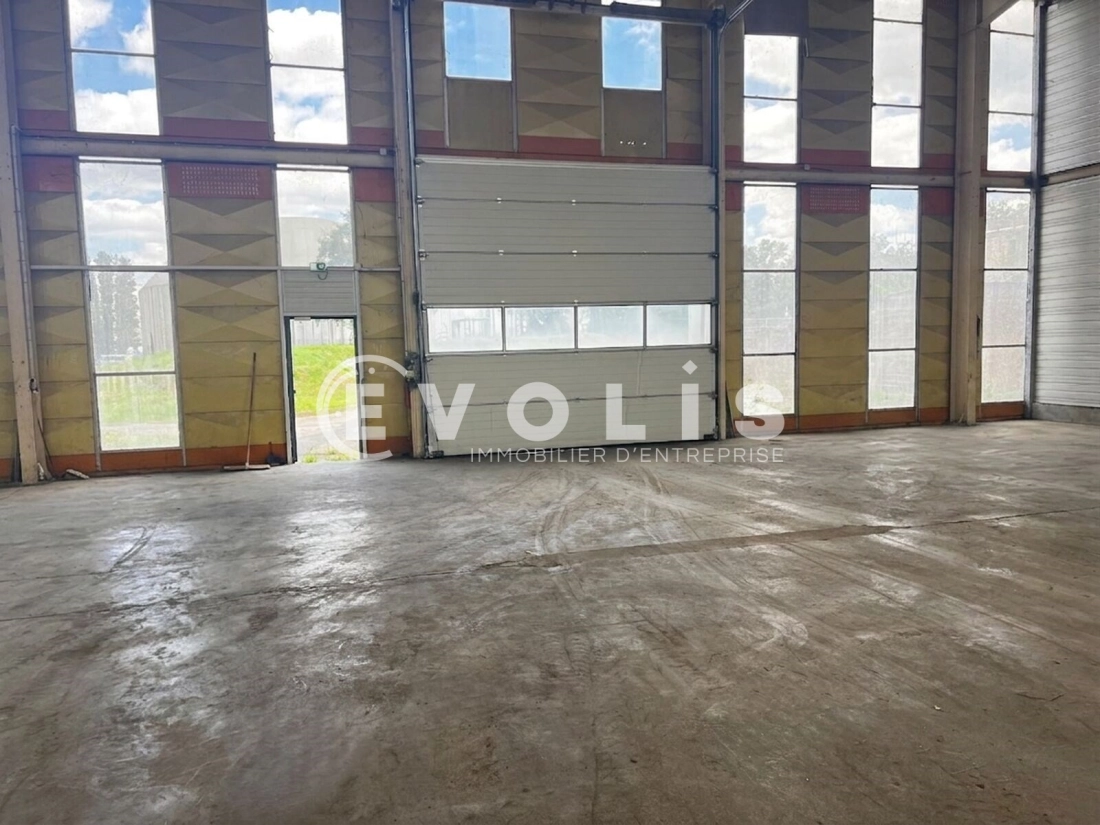 Photo 4 – vente Entrepôts / activités	ETAMPES (91150)