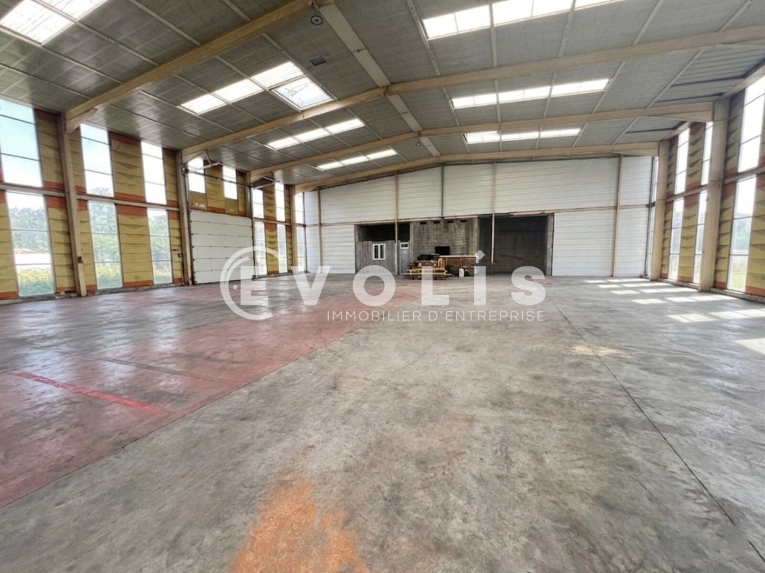 Photo 3 – vente Entrepôts / activités	ETAMPES (91150)