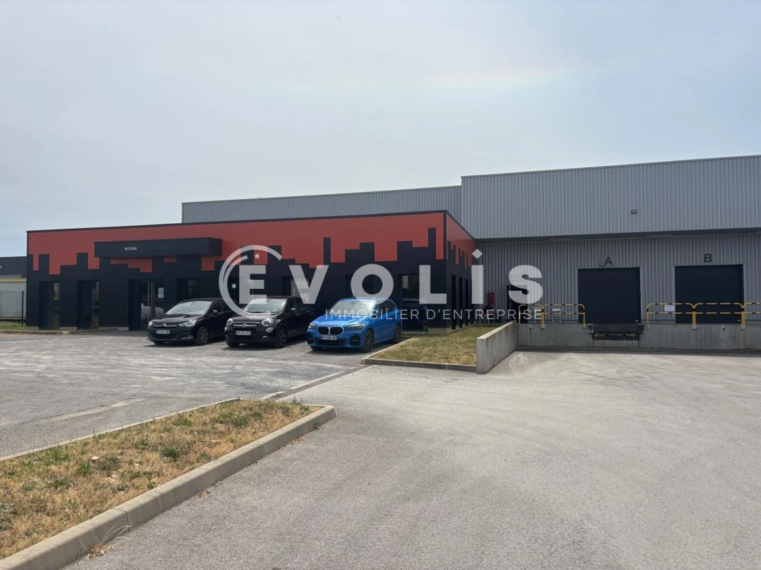 Photo 13 – vente Entrepôts / activités	FAREINS (01480)