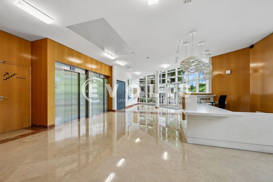 Photo 8 – location bureaux	ISSY LES MOULINEAUX (92130)