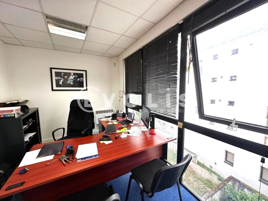 Photo 1 – location bureaux	ANTONY (92160)
