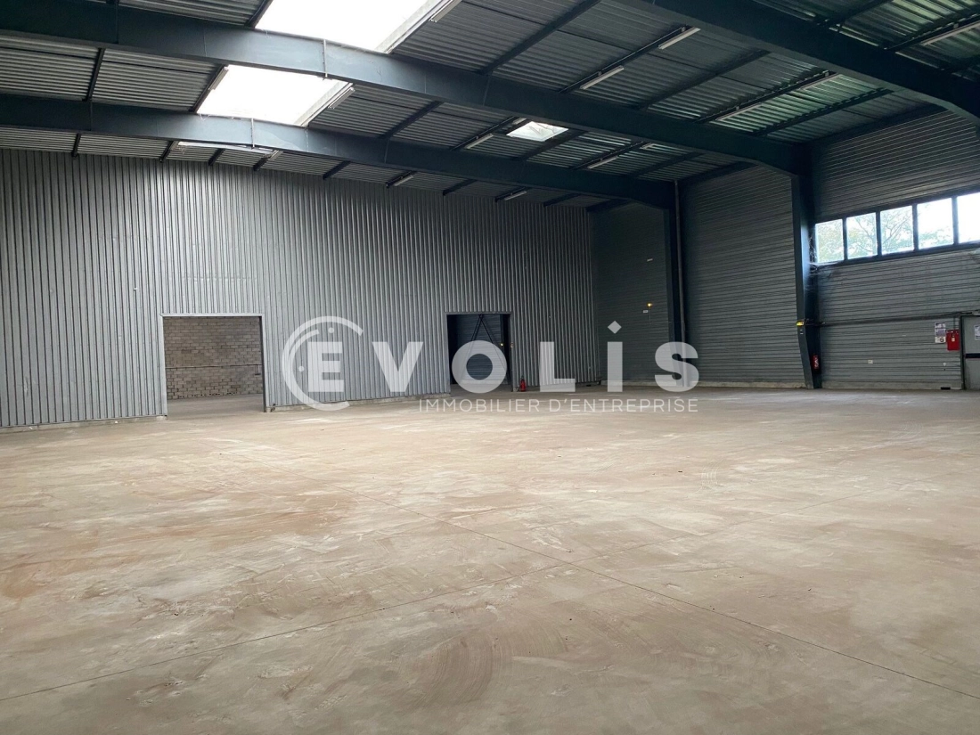 Photo 1 – location Entrepôts / activités	AMIENS (80080)