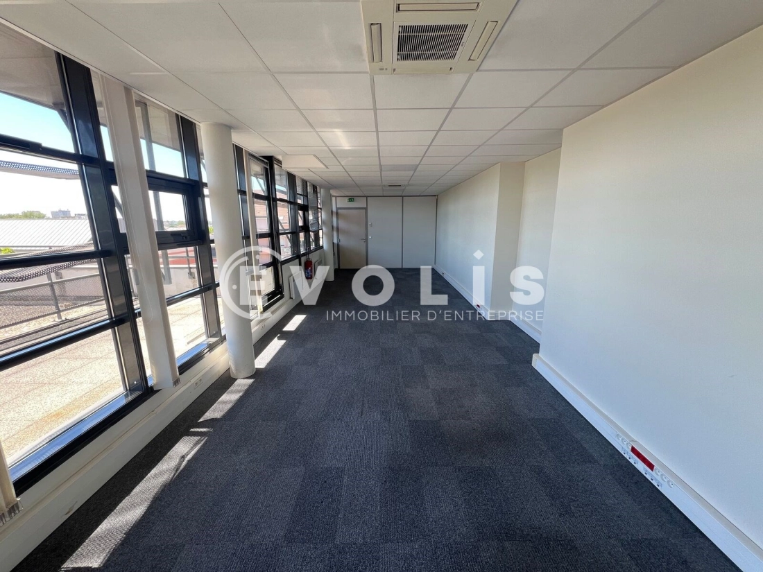 Photo 2 – location bureaux	MELUN (77000)