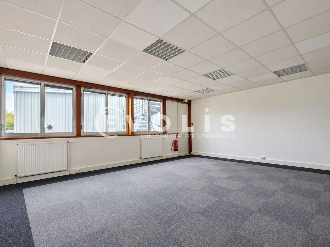 Photo 2 – location bureaux	THIAIS (94320)