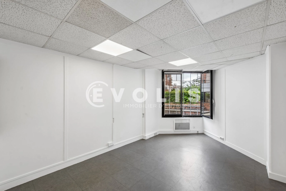 Photo 7 – vente bureaux	LE KREMLIN BICETRE (94270)