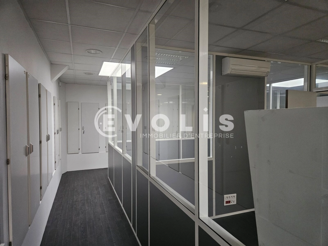 Photo 3 – location Entrepôts / activités	PALAISEAU (91120)