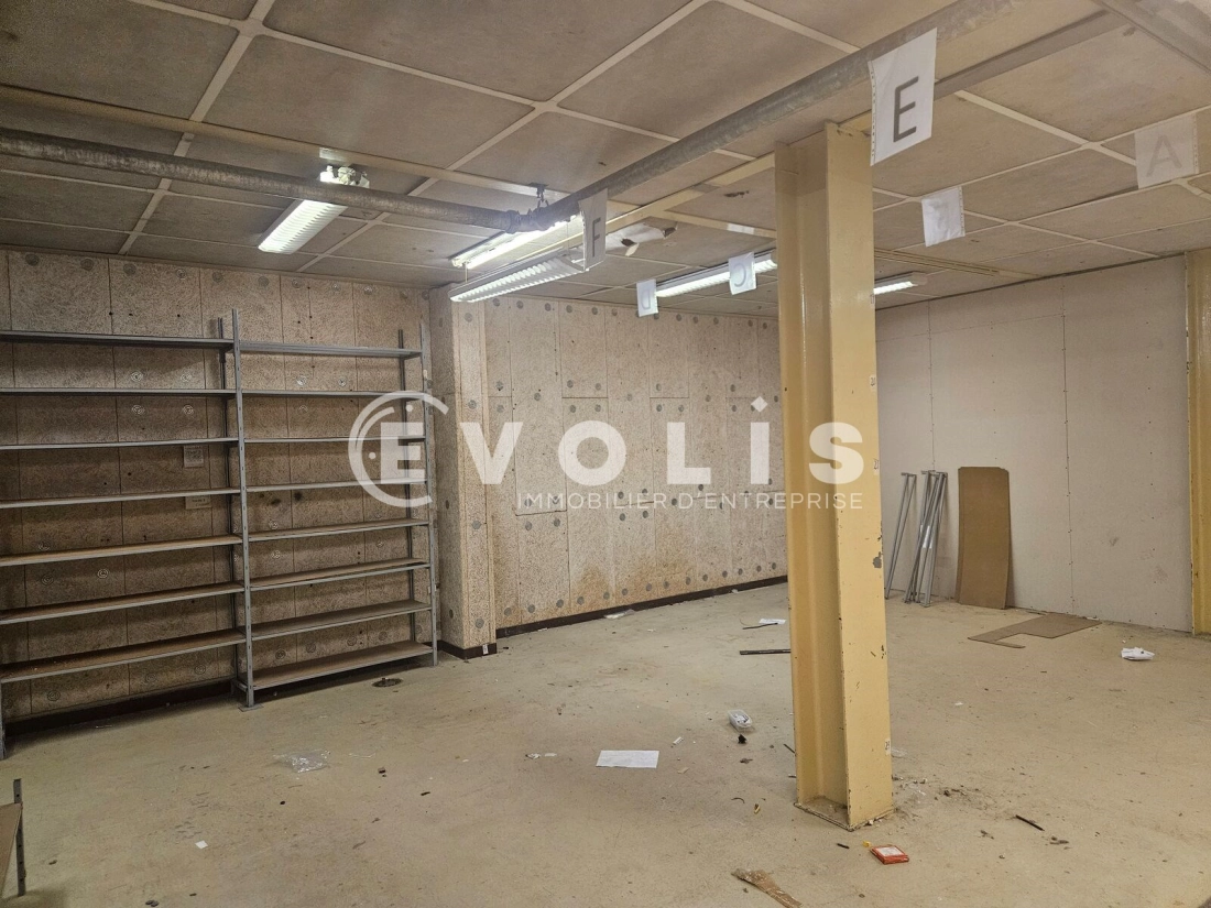 Photo 6 – location Entrepôts / activités	PALAISEAU (91120)
