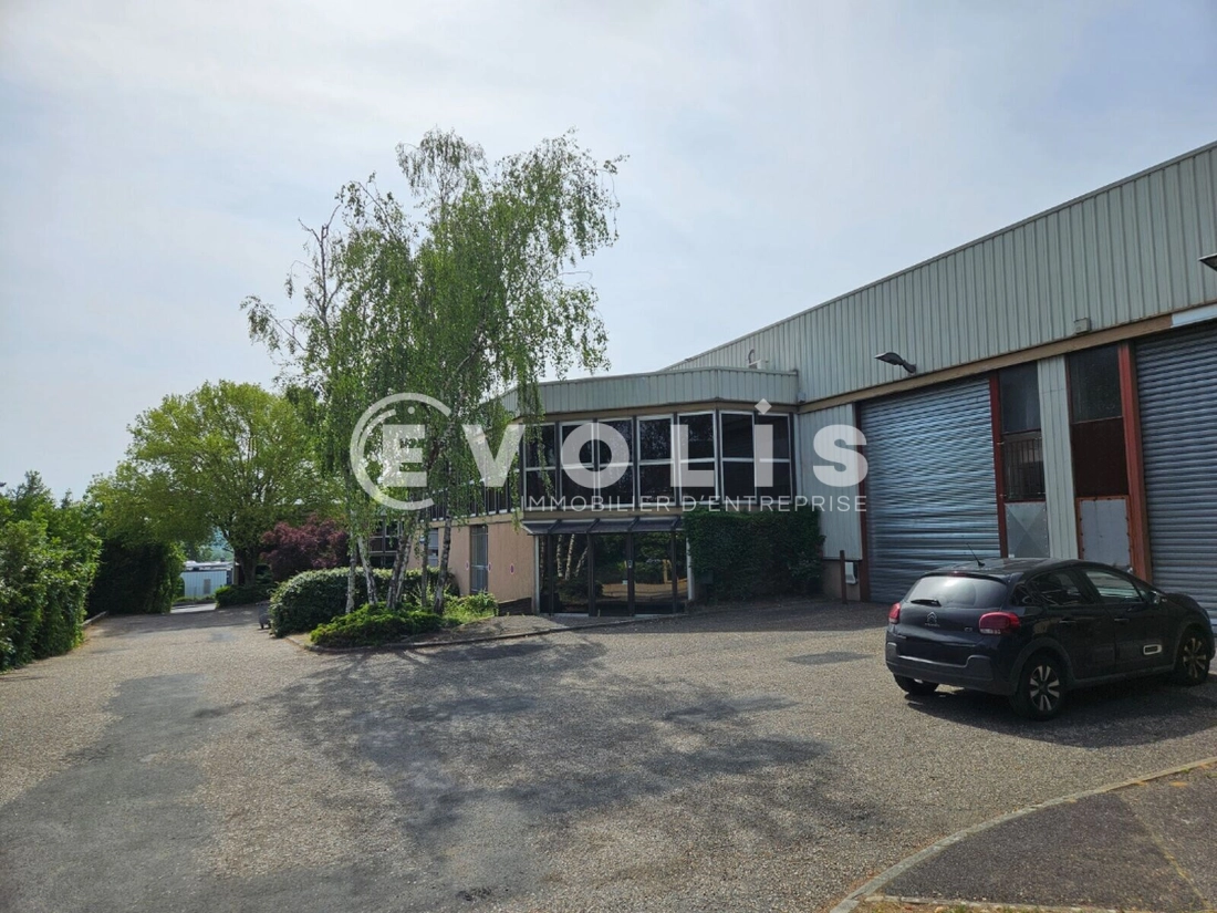 Photo 12 – location Entrepôts / activités	PALAISEAU (91120)