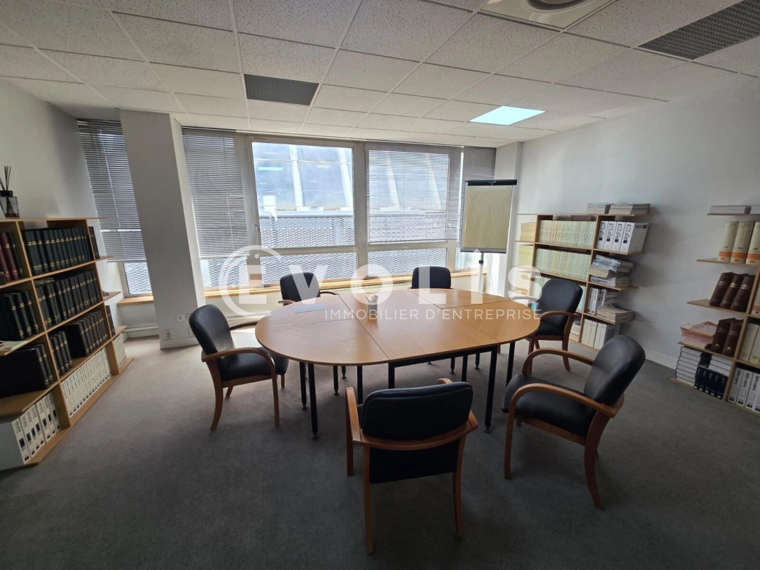 Photo 8 – location bureaux	EVRY COURCOURONNES (91000)