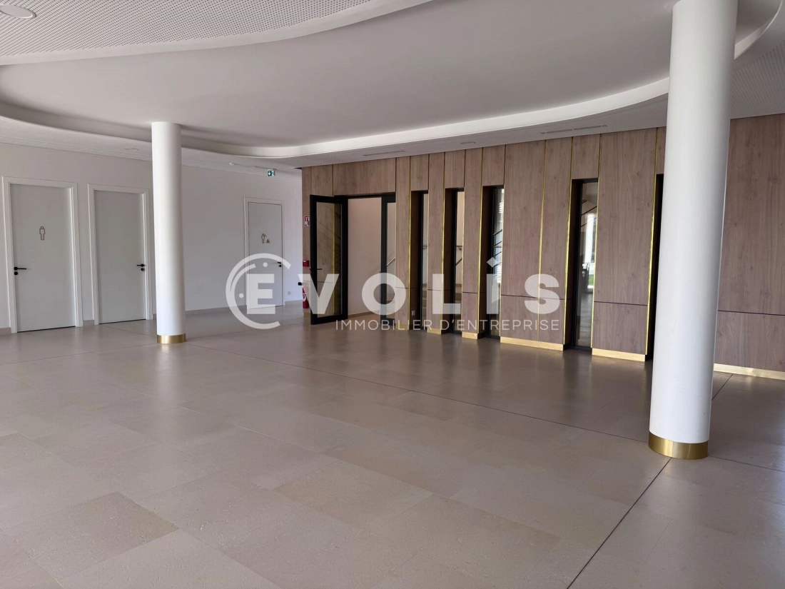Photo 10 – location bureaux	GENAS (69740)